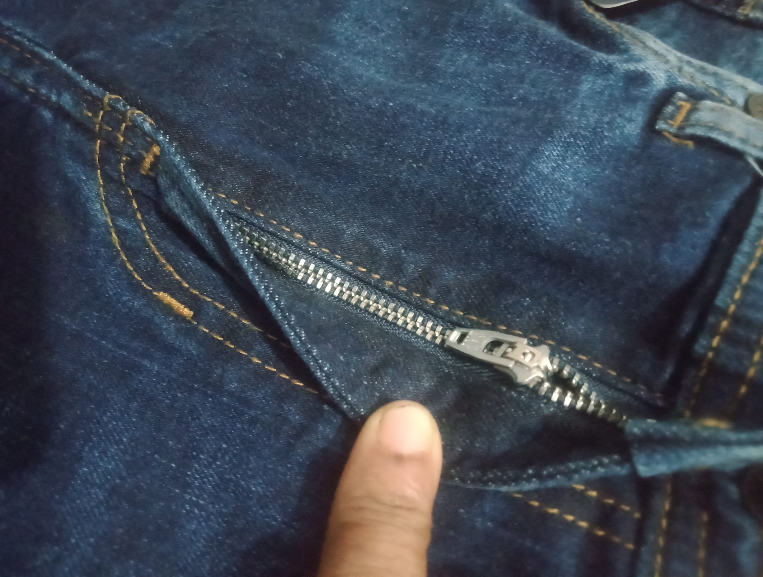 Allen Solly Jeans Pant.Export Quality Denim Pant For Men. - Image 7